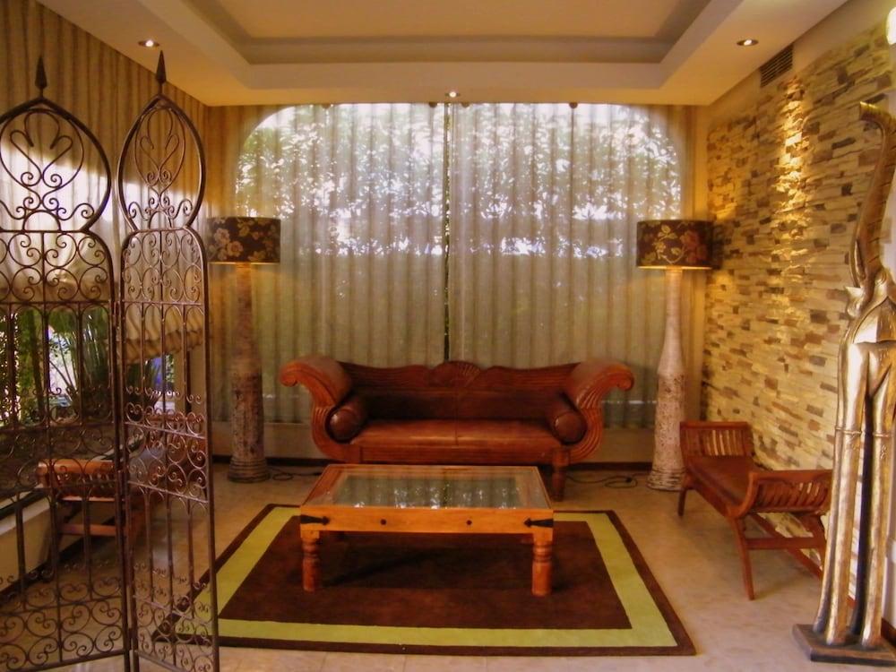 Casablanca Unique Hotel 몬뜨고르두 외부 사진